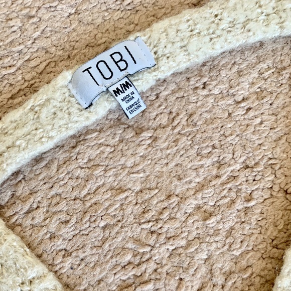 Tobi Open Back Sweater - Picture 8 of 8